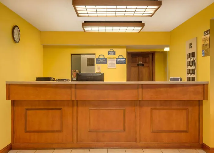 Days Inn By Wyndham Columbus Fairgrounds